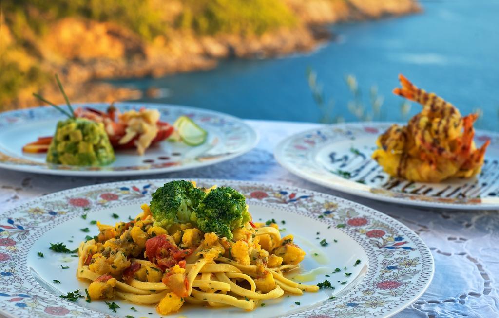 Romantic Hotel & Restaurant Villa Cheta Elite Маратеа Екстериор снимка
