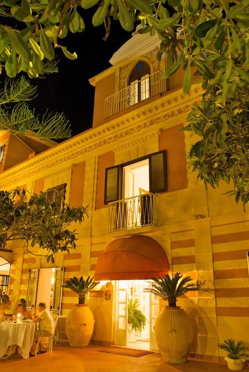 Romantic Hotel & Restaurant Villa Cheta Elite Маратеа Екстериор снимка