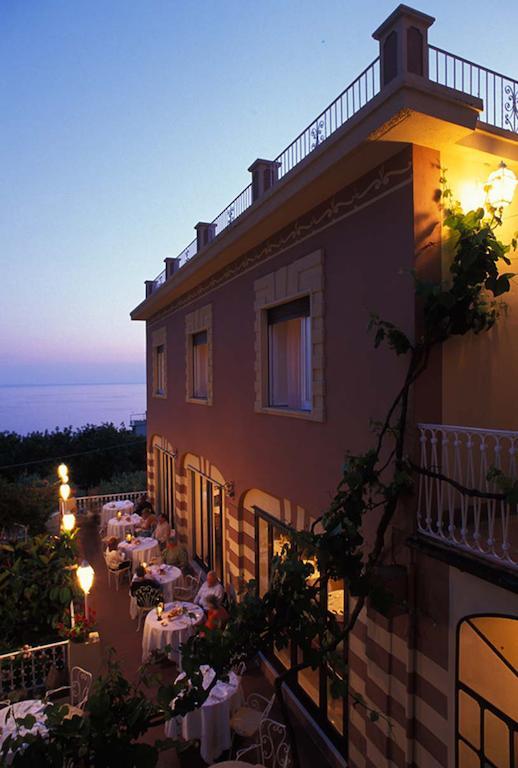 Romantic Hotel & Restaurant Villa Cheta Elite Маратеа Екстериор снимка